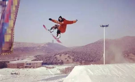 仅980元就享受1600元的【中牟】雁鸣蟹岛滑雪场2017—2018雪季卡，自带雪具，不限时，不计次，远离喧嚣，抛弃烦恼，畅快体验激情滑雪