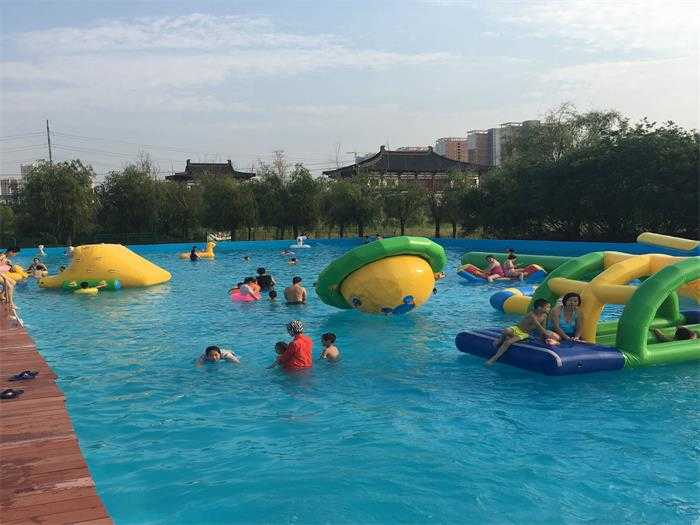 仅需9.5元，享原价20元的【洛阳市】奥兰多水上乐园儿童/成人门票一张；含：奥兰多水上乐园儿童/成人门票+标准大池、水上闯关、龙头滑梯、欢乐大象等 ；