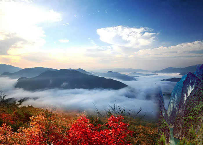 仅120元，享原价140元【巴中】光雾山小巫峡景区 门票+双程快艇成人票+滑道  景观“品类多而集中，品位高而神奇”，被誉为“秦巴瑰宝、川北一绝”、“巴山明珠”。