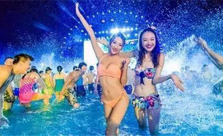 仅48元，享原价68元的【济南】园博园水上乐园（夜场票）。园博园欢乐世界水上乐园主要分为三大区域：儿童欢乐戏水区，冒险漂流造浪区，极限水上娱乐区。