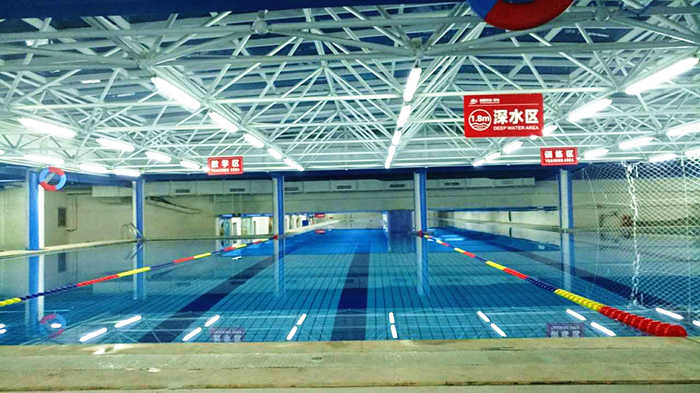 仅39.9元，享原价96元的【郑州市】豫源游泳健身游泳票一张，包含：游泳+淋浴+更衣柜+拖鞋等；