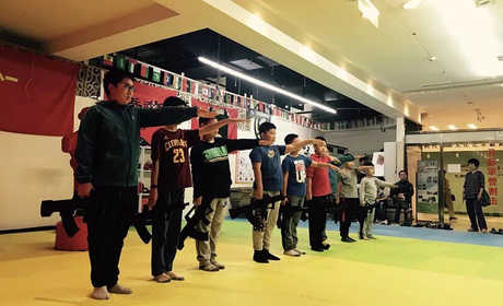 仅158元就享受522元的【朝阳区】【微信专享】兵魂.中国儿童军事课程套餐，含：儿童军事课、儿童真人cs、儿童蹦床、儿童拓展游戏。