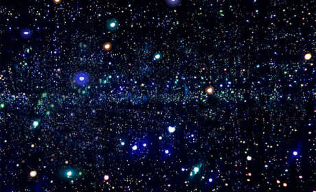 仅55元可享受80元的【重庆】光影星空艺术馆门票一张，重庆光影星空艺术馆；它是艺术家们使用最新“黑科技”，利用光影、兼容摄影、录像、视频、声音、装置，互动等综合等呈现出的一个个具有互动性的体验作品。