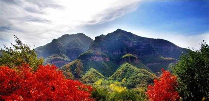 仅需35元，享价值40元【平顶山汝州】九峰山景区当地（包含汝州）优惠套票一张， 含景区门票 + 观光车票（往返） + 情侣湖游船+景区保险