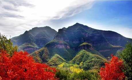 仅需35元，享价值40元【平顶山汝州】九峰山景区当地（包含汝州）优惠套票一张， 含景区门票 + 观光车票（往返） + 情侣湖游船+景区保险