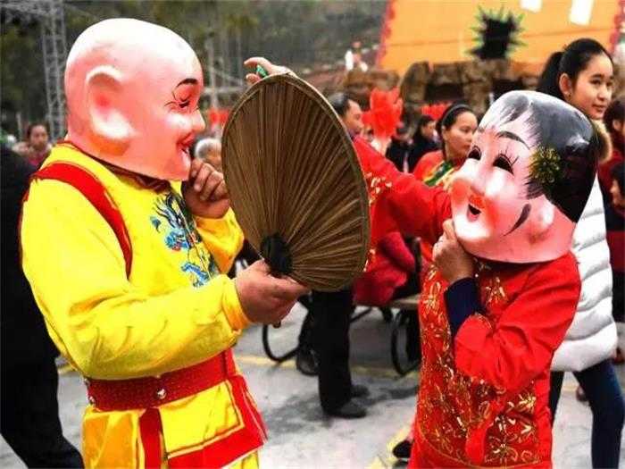 仅30元，享价值35元【运城市】雪花山首届新春欢乐汇门票一张，可供一人使用，含：萌狗趣味杂耍表演+民俗绝活欣赏等；