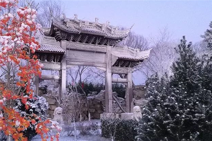 仅78元元，抢购价值98元的【大兴区】北普陀冰雪嘉年华套票 包含项目：门票一张、滑冰票一张、能量套餐一份、行宫拍照一次