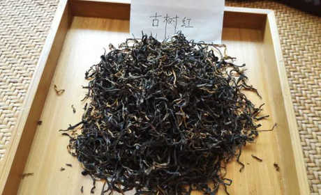 野生古树红茶      2016年