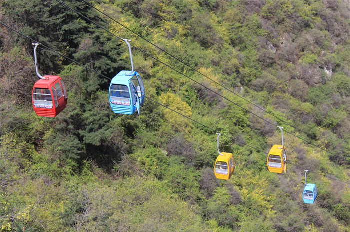 仅108元即可享受原价140元景区门票+双程索道门票一张，五指山在地形上是属于南太行山地的一部分，故又称“太行五指山”，属国家4A级景区。