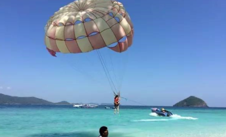 仅129元就享受150元的【辽宁】银泰水星海洋浴场海上拖拽门票一张，场内设有水上快艇、摩托艇。海上拖拽、飞船、海上大闯关、海上自行车、农家院住宿等，是集餐饮、住宿、娱乐于一身海洋浴场。