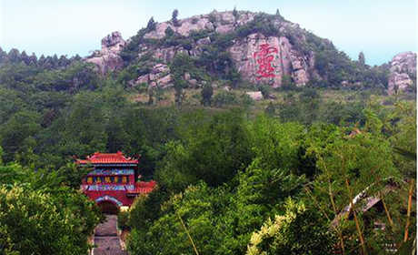 仅25元，享原价50元的【枣庄】龟山风景区成人票。龟山风景区位于枣庄书市中区盂庄滇境内，景区规划面积22.33平方公里。景区内共有大本山峰22座，总库容量8600万立方周村水库环抱其中。