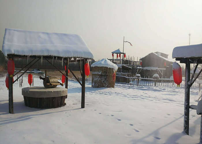 仅59.9元，享原价138元【丰台】雪乡畅玩通票，平日畅玩13项娱乐项目，周末节假日畅玩11项，本届冰雪嘉年华最大特色：“东北雪乡”美景惊现京城。