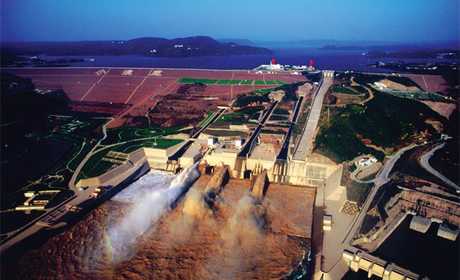 仅需20元享黄河小浪底水利枢纽风景区（半价票）；含：景区责任险，免费停车场；河南十大旅游热点景区，宏伟壮观！