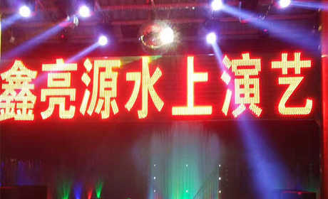 天使面孔，魔鬼身材，性感女神潘金莲表演者龚玥菲火爆来袭，仅58元即可享原价68元的演艺门票一张；仅限7月26日当天使用！票数仅限500张！