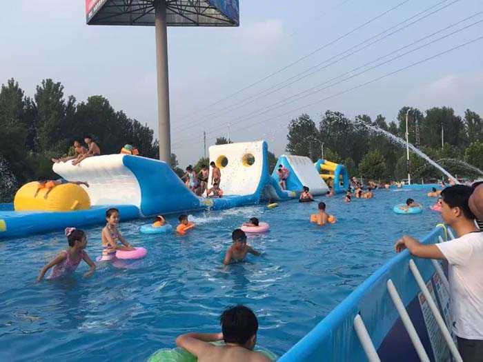 仅需19元，即可享受市场价29元的【南阳市】威海动漫水上乐园儿童票一张，大象水滑梯、游泳池、水上闯关，这个夏天凉爽一下。